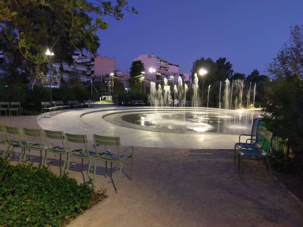 02-parcul-sub-arini-studiu-de-caz-01-stavros-niarchos-image-03.jpg