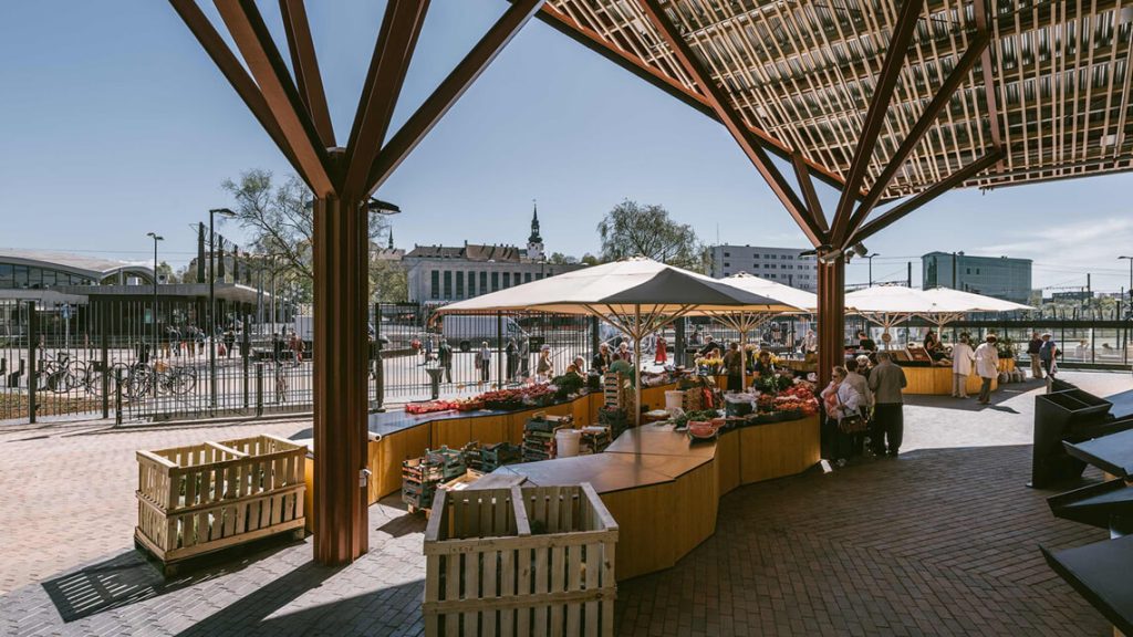 05-piata-cibin-studiu-de-caz-01-baltic-station-market-image-03.jpg