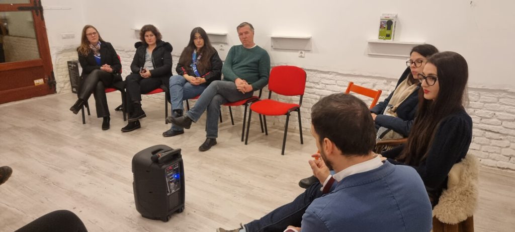 08-centre-pentru-varstnici-concluzii-agora-02.jpg