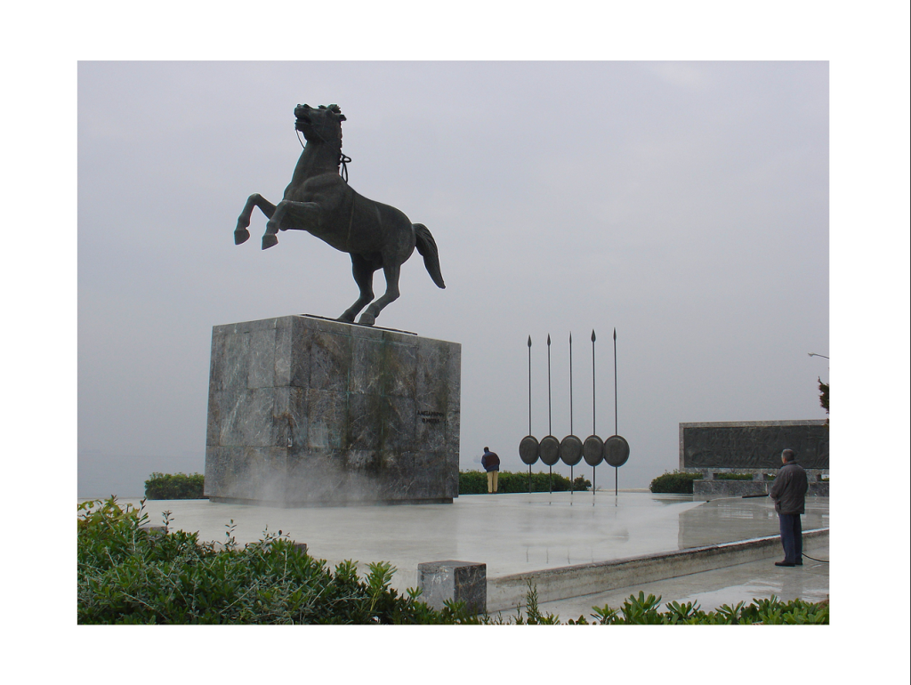 2.-In-vacanta-Luchezar-Boyadjiev-2004.png
