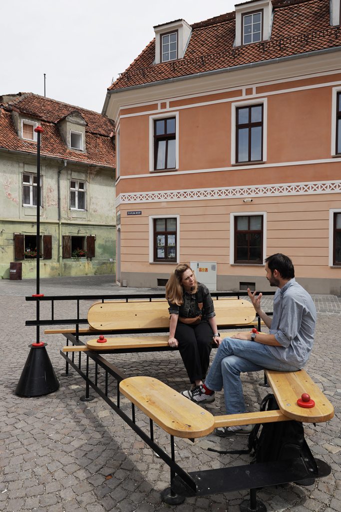 3_brasov-banca-discutie_sursa-baab.jpg